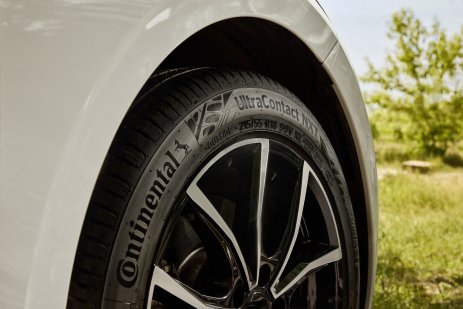 Continental je prvým výrobcom, ktorý na trh uvádza sériu pneumatík s vysokým podielom udržateľných materiálov